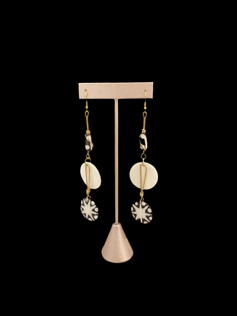 Circle drop earrings