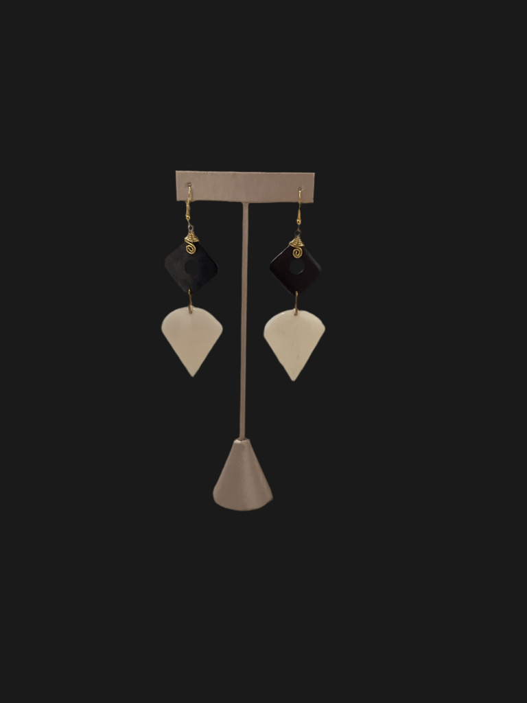 Narrow earrings