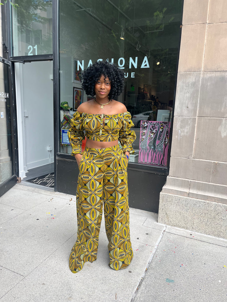 Banana Wide Leg Pants
