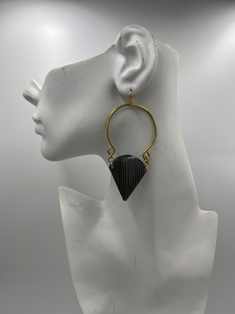 Brown Chip Necklace
