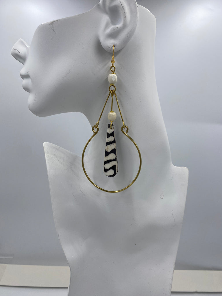 Circle Path Earrings